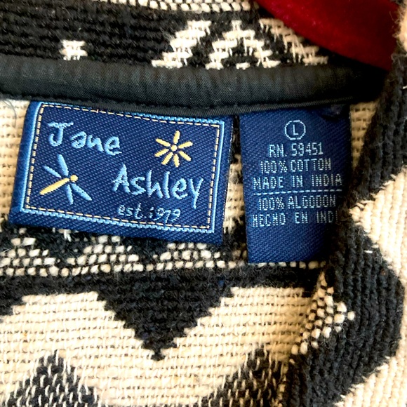Jane Ashley Jacket in Aztec Design - Size L - Picture 7 of 8